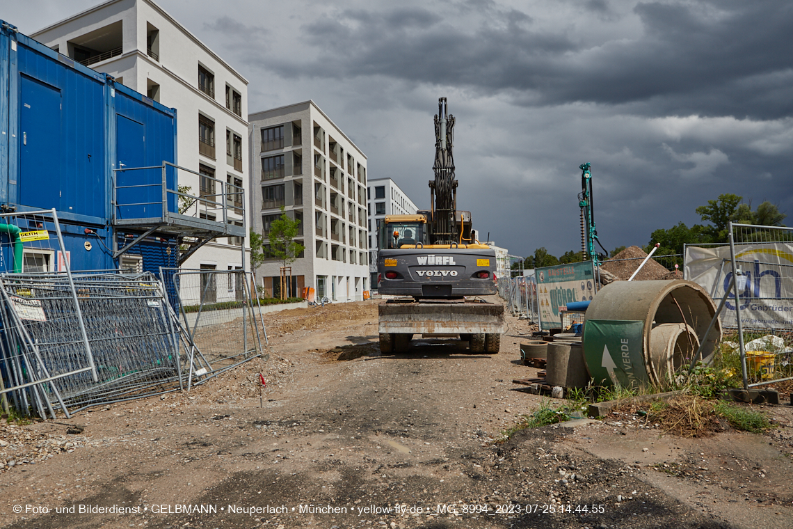 25.07.2023 - Rundgang im Alexisquartier in Neuperlach
